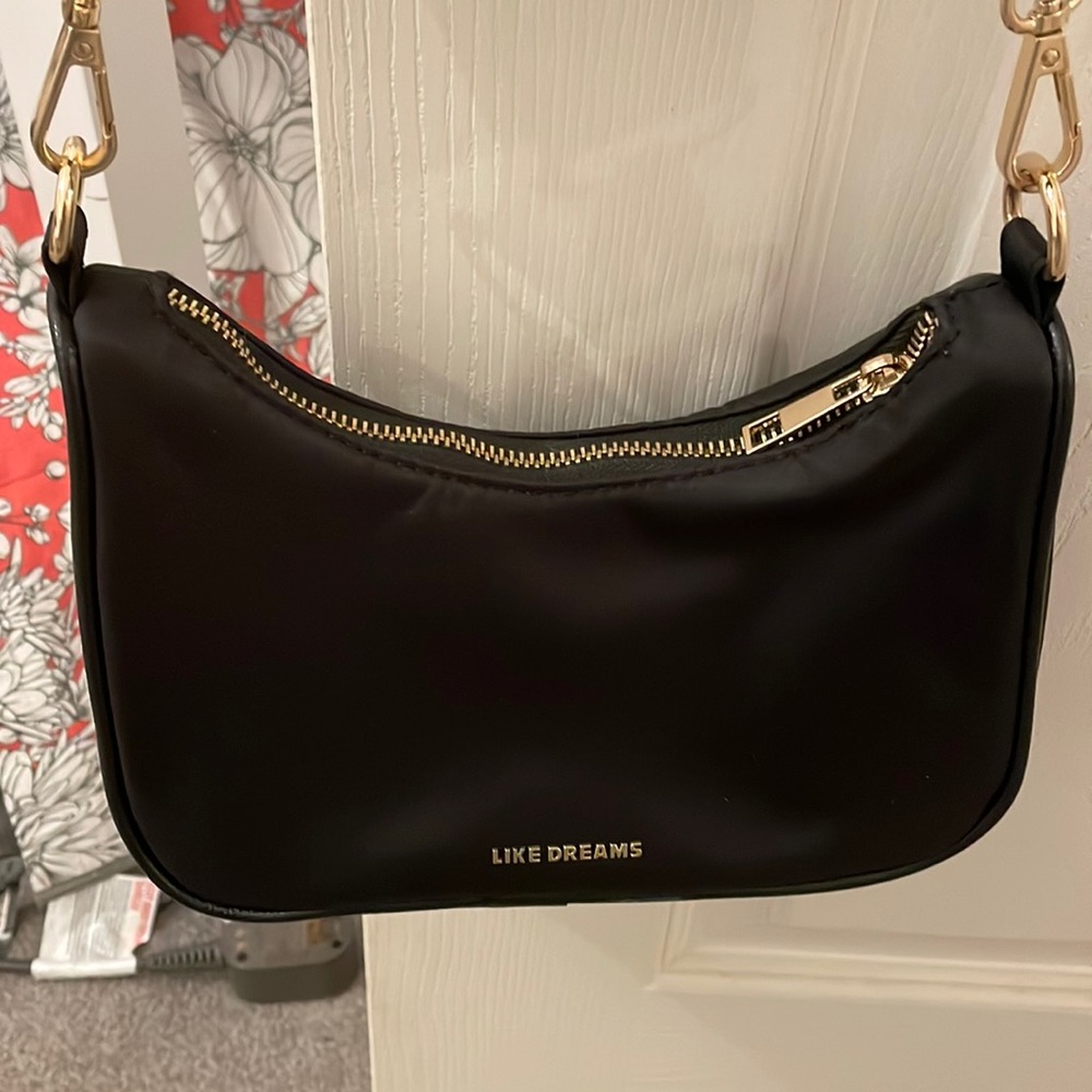 Black purse